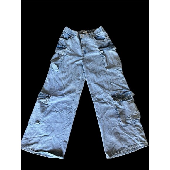 Madden NYC Bling Bedazzled Cargo Pocket Y2K Skater Wide Leg Light Denim Jeans M - Picture 1 of 12